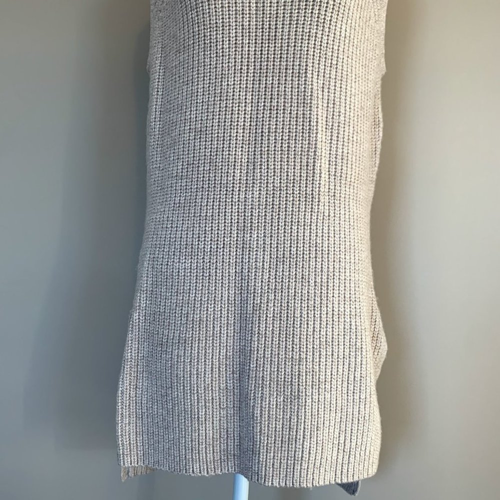 Toad & Co Makenna Sweater Vest in Oatmeal - Picture 5 of 8